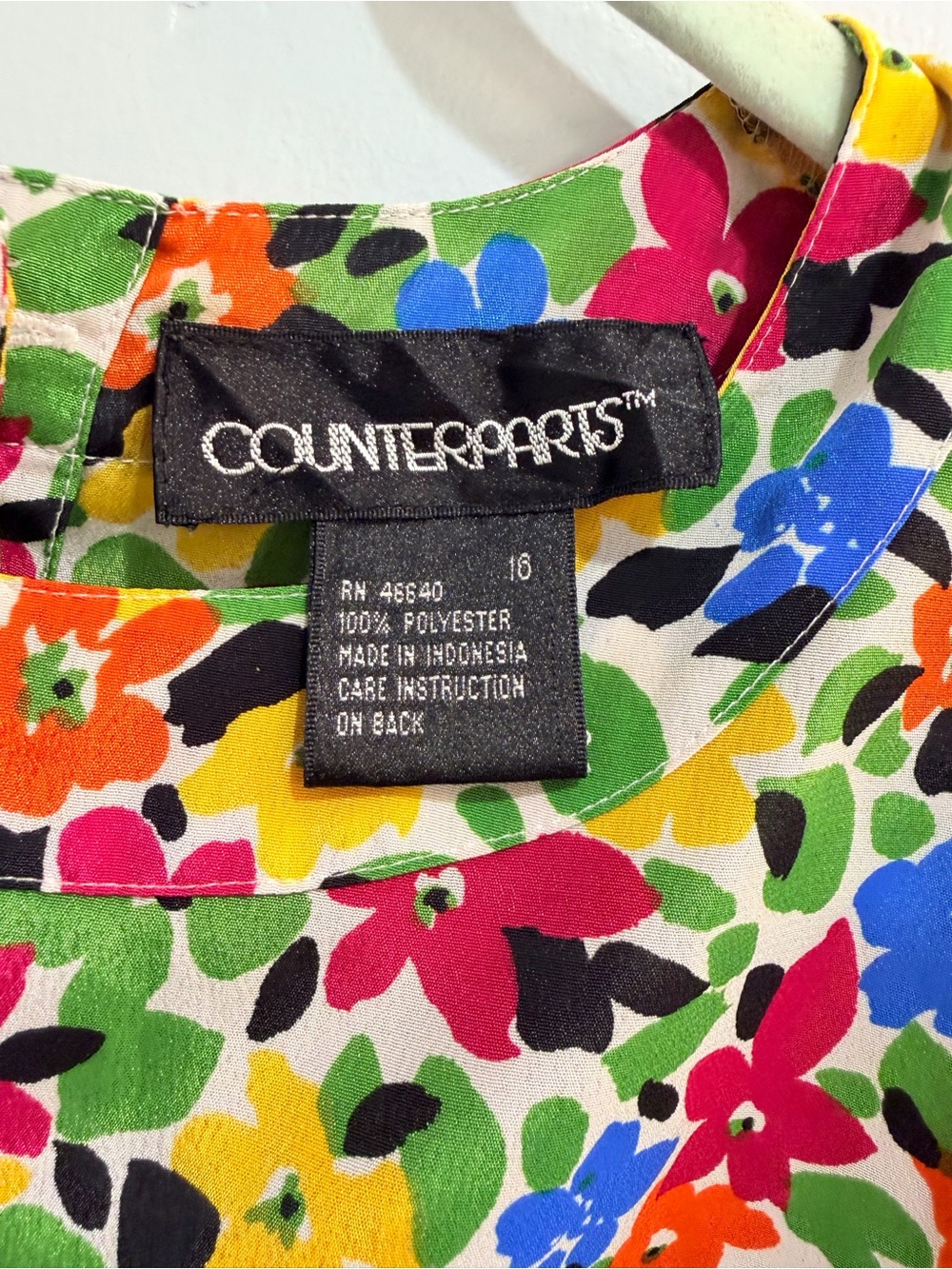 Vintage 80s Counterparts Floral Short Sleeve Blouse Bold Bright Button Back 16 - Picture 6 of 12